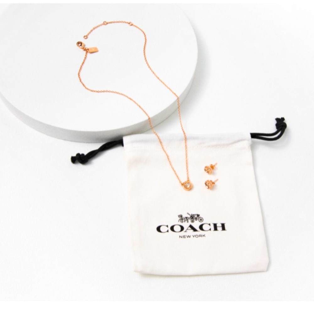 COACH Open Circle Necklace &Tea Rose Stud Earrings
